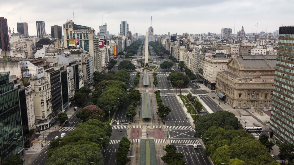 Argentina extiende cuarentena tras registrar nueva cifra máxima de contagios Argentina extiende cuarentena tras registrar nueva cifra máxima de contagios