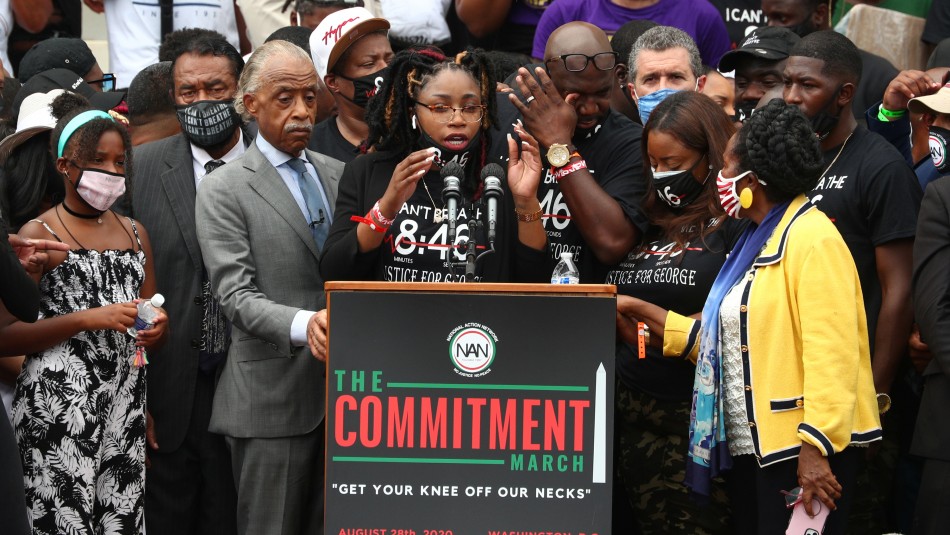 Bridgett Floyd, la hermana de George, durante una marcha de protesta. Fiscales pedirán penas excepcionalmente duras contra policías acusados de muerte de George Floyd