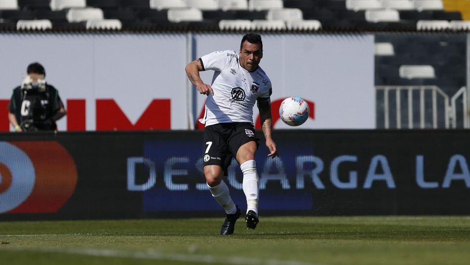 Paredes volvió a anotar por Colo Colo. Colo Colo pierde en casa ante Santiago Wanderers en el regreso del fútbol chileno