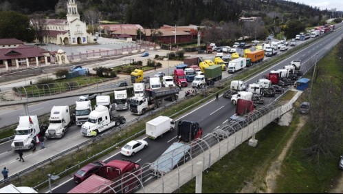 Presidente Piñera y paro de camioneros: 'Cadena de suministros está funcionando con normalidad'