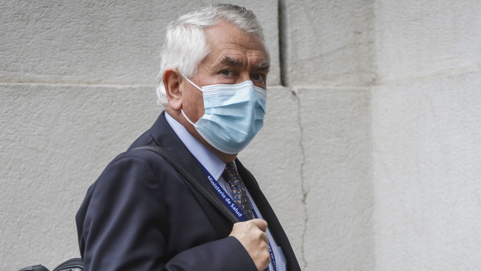 Enrique Paris Ministro Paris denuncia que funcionaria de salud sufrió agresión sexual en residencia sanitaria