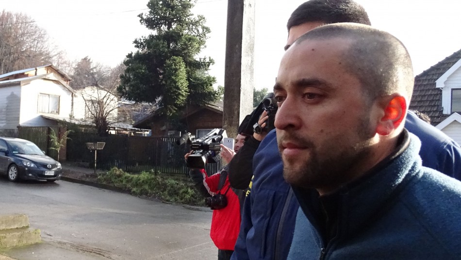 Formalización Emilio Berkhoff Prisión preventiva para Emilio Berkhoff por robo con intimidación y ataque incendiario