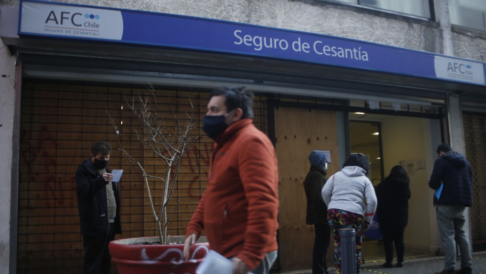 Imagen referencial de archivo Despachan a ley proyecto que mejora prestaciones de seguro de cesantía y Protección del Empleo