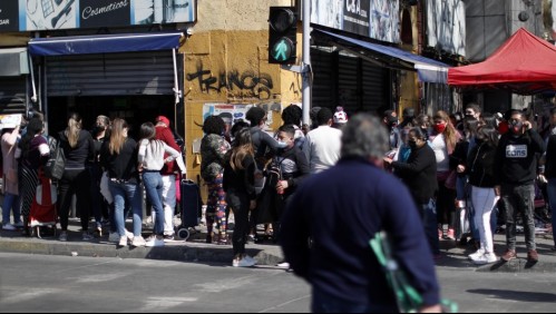Locatarios de Barrio Meiggs temen rebrote por constantes aglomeraciones
