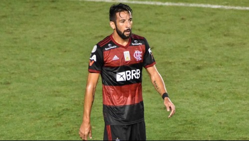 'Pareciera que juega hace mucho en Flamengo': Hinchas felices con actuación de Mauricio Isla
