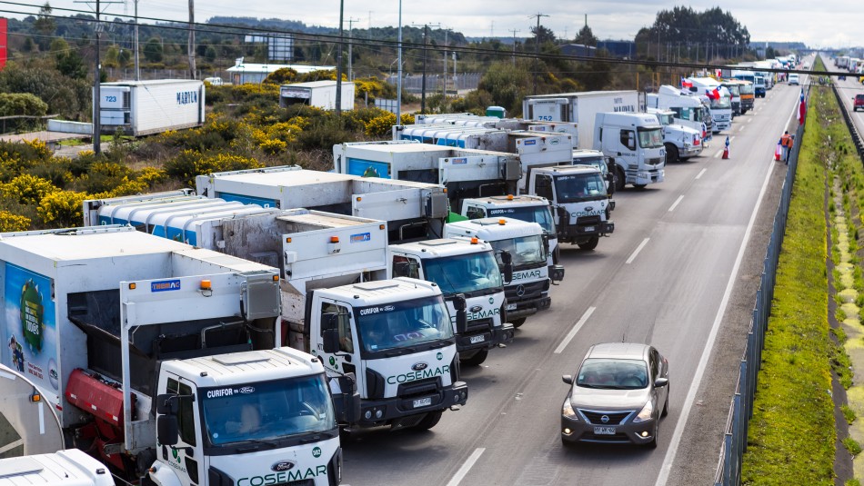 camioneros suspenden paro Camioneros suspenden paro: Si no se cumple lo que hemos acordado, volveremos a las carreteras