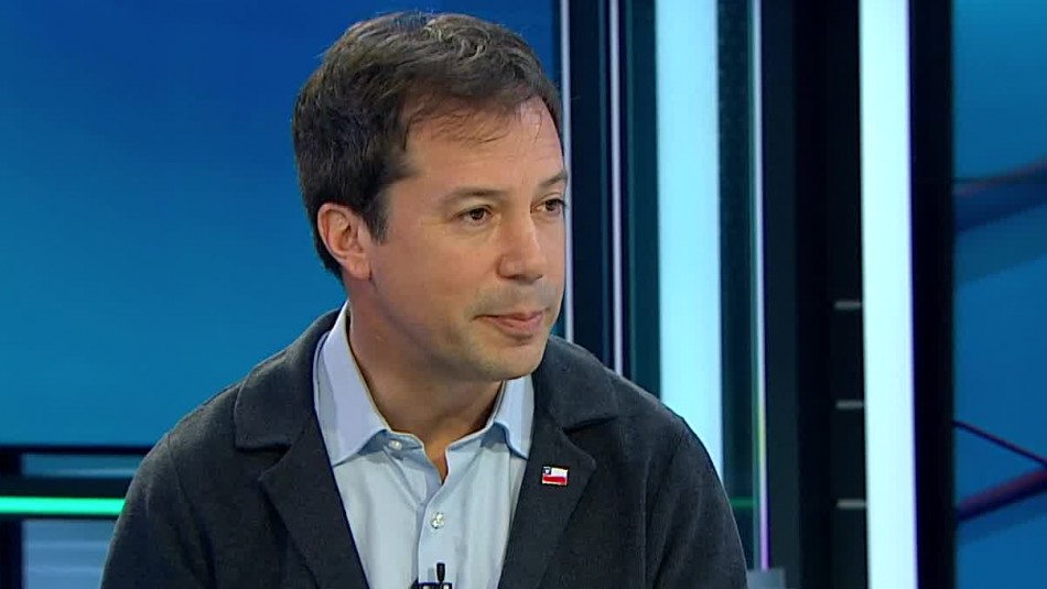 Entrevista al ministro de Economía Lucas Palacios Entrevista al ministro de Economía Lucas Palacios