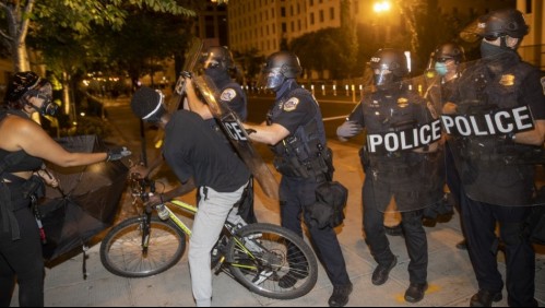 Hombre afroamericano muere tras ser baleado por la policía de EEUU