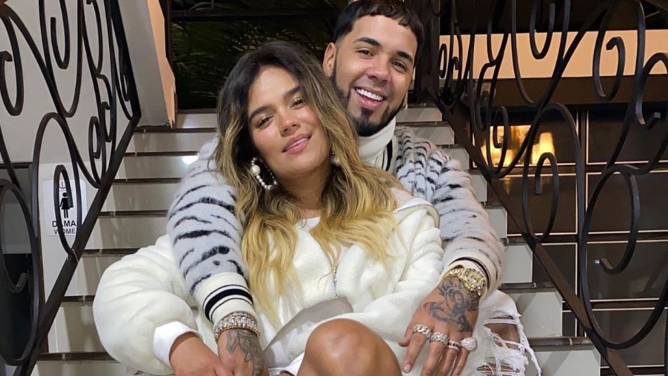La lujosa mansión en que Karol G y Anuel AA han pasado la pandemia La lujosa mansión en que Karol G y Anuel AA han pasado la pandemia