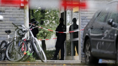 'Envíe a la policía al apartamento': El mensaje de madre acusada de matar a 5 hijos en Alemania