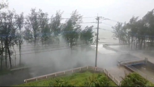 El tifón Haishen golpea Japón con violentos vientos y fuertes lluvias