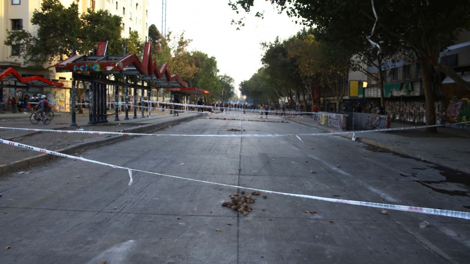 Preparan acusación contra 26 imputados por desórdenes en torno a Plaza Baquedano Preparan acusación contra 26 imputados por desórdenes en torno a Plaza Baquedano en marzo