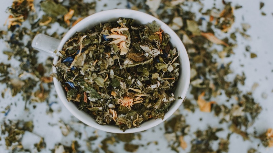 Las bebidas recomendadas por el nutricionista Josh Axe para combatir la inflamación Las bebidas recomendadas por el nutricionista Josh Axe para combatir la inflamación