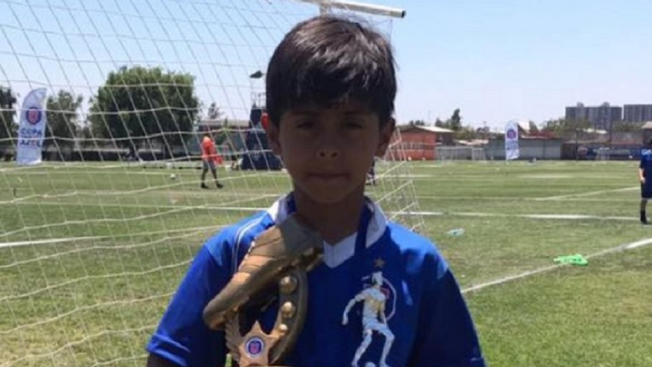Barcelona ficha a niño chileno tras gran partido donde hizo cinco goles en EEUU Barcelona ficha a niño chileno tras gran partido donde hizo cinco goles en EEUU