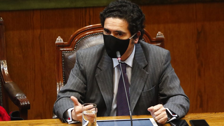 Ignacio Briones Votación de salario mínimo se posterga y el Gobierno se allana a un acuerdo