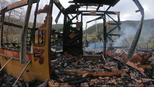 Madre exige justicia por muerte de su hijo tras atentado incendiario en Cañete