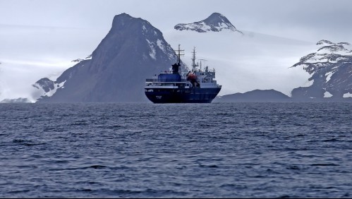 Alertan por 'enjambre sísmico' en volcán submarino ubicado en la Antártica