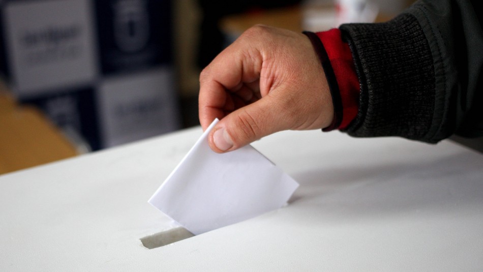 Consejo INDH insiste en que contagiados con coronavirus puedan votar en plebiscito Consejo INDH insiste en que contagiados con coronavirus puedan votar en plebiscito
