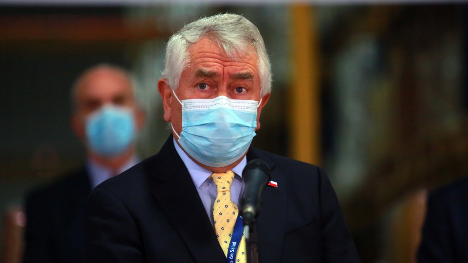 Enrique Paris Minsal reporta 1.860 nuevos contagios y confirma aumento en ocupación de camas UCI no covid
