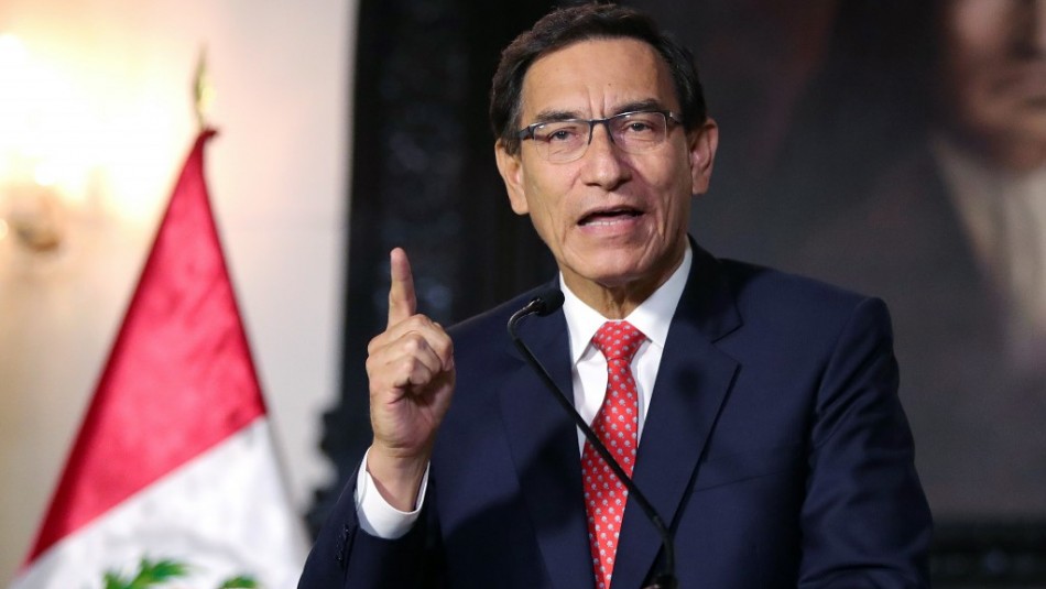 Martín Vizcarra Congreso de Perú aprueba moción para destituir al Presidente Martín Vizcarra