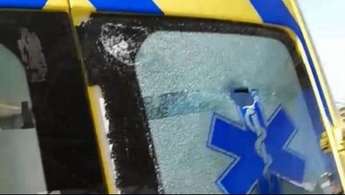 Vehículo del SAMU termina con daños tras agresión a presunto autor de delito sexual en Quintero