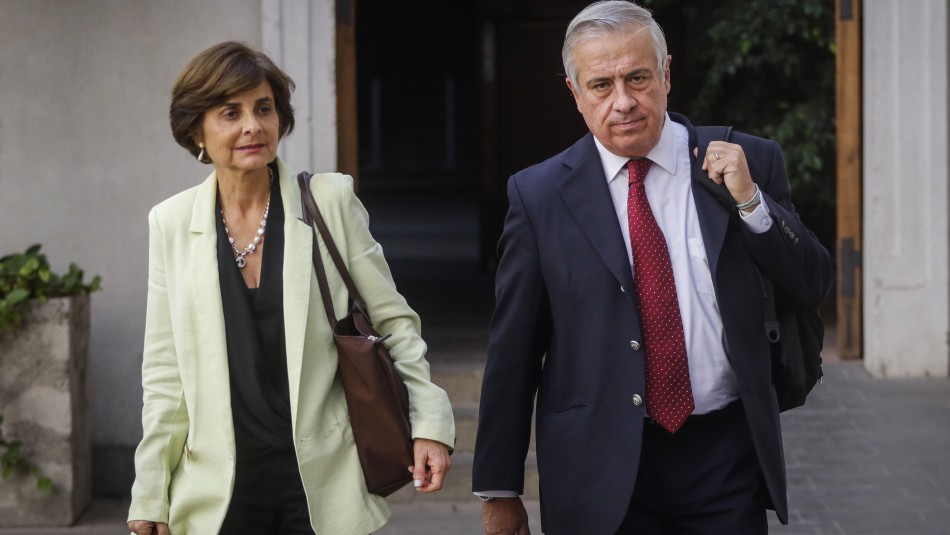 Subsecretaria Daza y acusación constitucional contra Mañalich: Subsecretaria Daza y acusación constitucional contra Mañalich: