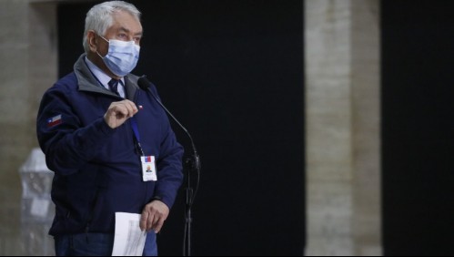 Paris eleva el tono en defensa de Mañalich por acusación constitucional: 'Fue visionario'