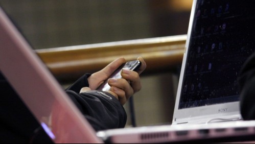 Cuenta en Twitter de Enel responde a su simil de VTR por motivo en caída en el servicio