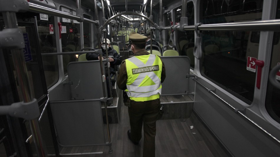 Reporte de Carabineros: Casi 3.000 personas fueron detenidas en las últimas 24 horas Reporte de Carabineros: Casi 3.000 personas fueron detenidas en las últimas 24 horas