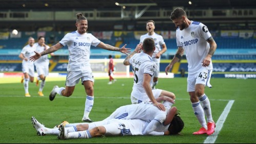 Leeds de Bielsa consigue su primer triunfo en la Premier League en 'guerra de goles' ante Fulham