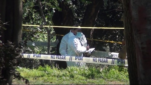 Hallan cuerpo de una mujer en cerro de Curicó: Investigan lesiones