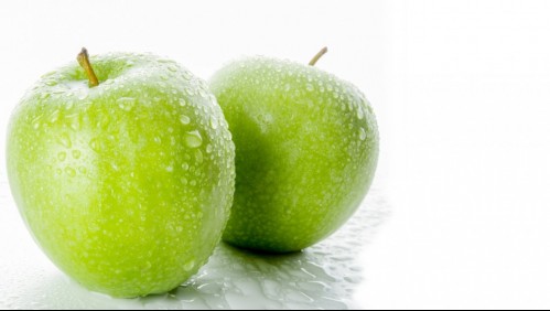 Alimento para los huesos: Conoce este y otros beneficios de la manzana verde