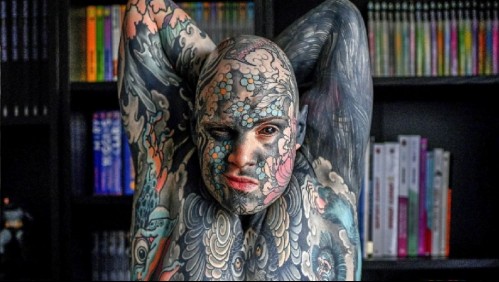 Profesor francés 'asusta' a sus alumnos por la cantidad de tatuajes tiene en su cuerpo