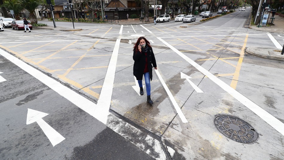Implementan cruces peatonales estilo tokio en calles de Viña del Mar Implementan cruces peatonales estilo tokio en calles de Viña del Mar