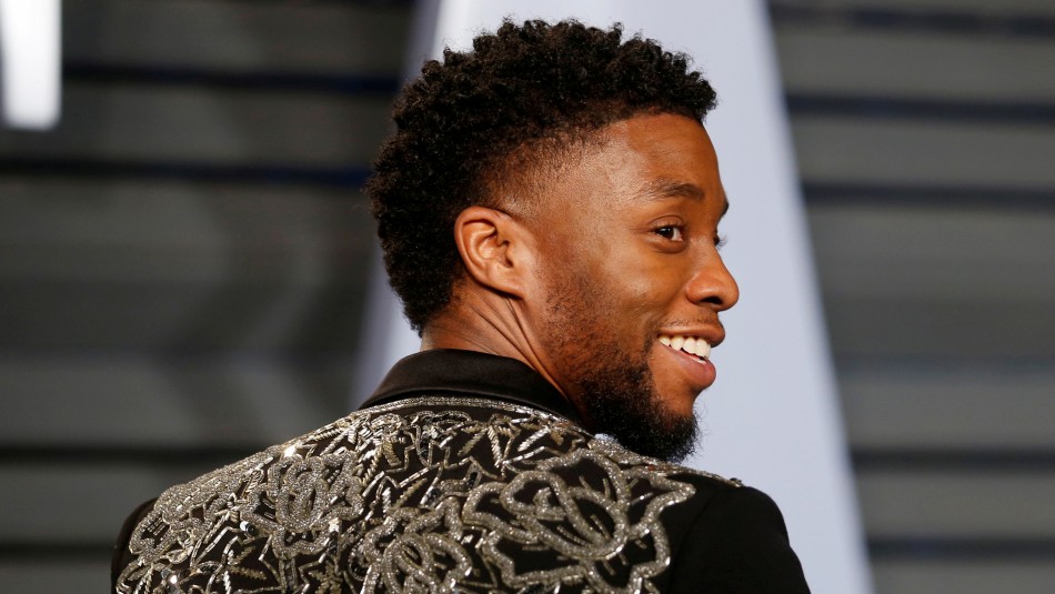 Disney realiza emotivo homenaje a Chadwick Boseman con un mural de Black Panther Disney realiza emotivo homenaje a Chadwick Boseman con un mural de Black Panther