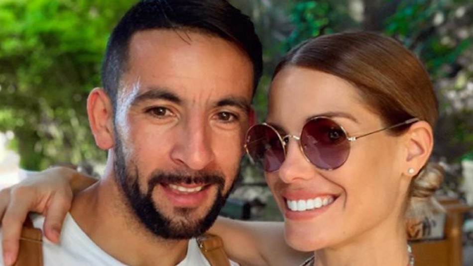 Gala Caldirola le responde a seguidora que la criticó en redes sociales Gala Caldirola le responde a seguidora que la criticó tras subir foto con Mauricio Isla