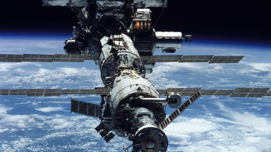 ISS Estación Espacial activó emergencia.