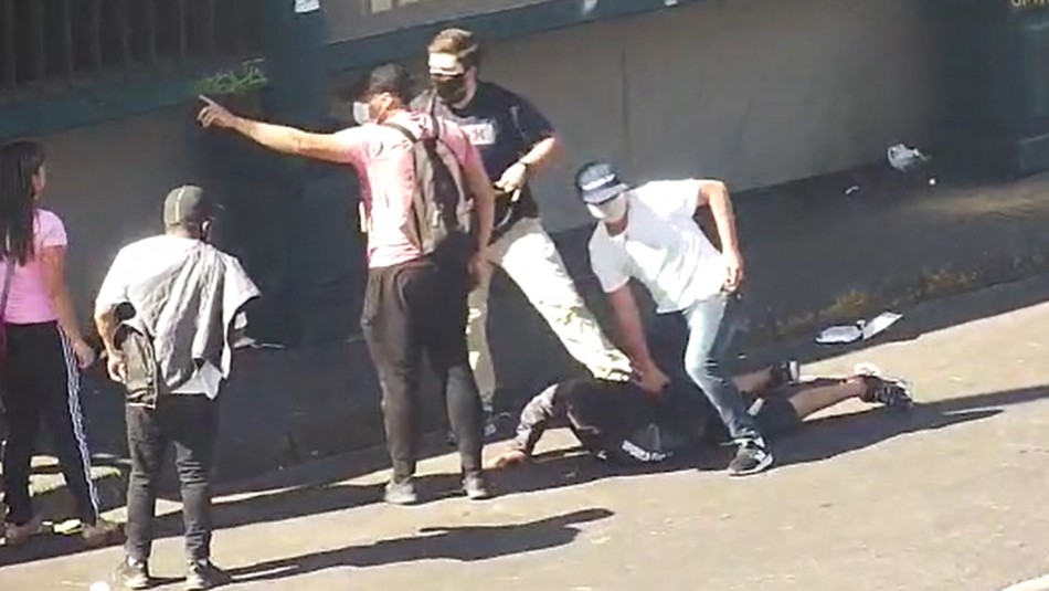 Cámaras registran detención de banda dedicada al robo de celulares Cámaras registran detención de banda dedicada al robo de celulares