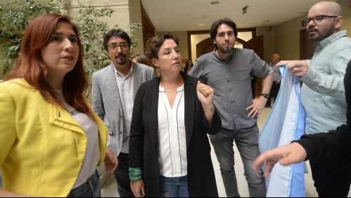 'Ojalá recapaciten': Decisión del Frente Amplio de restarse a primarias trae intensas reacciones