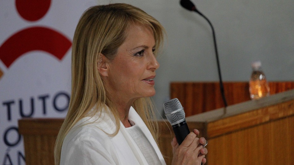 Cecilia Bolocco. Cecilia Bolocco y tumor de su hijo Máximo: