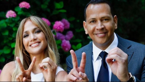 Jennifer Lopez y su novio se escaparon a la playa y las fotos sin filtros corren por internet