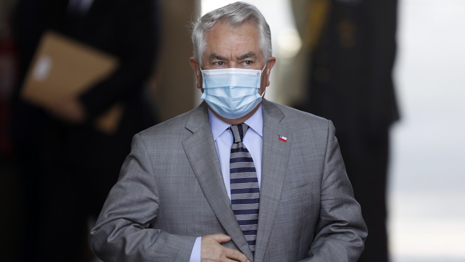 Enrique Paris Solicitan a Paris explicar por qué no entregó datos en investigación por muertes por coronavirus