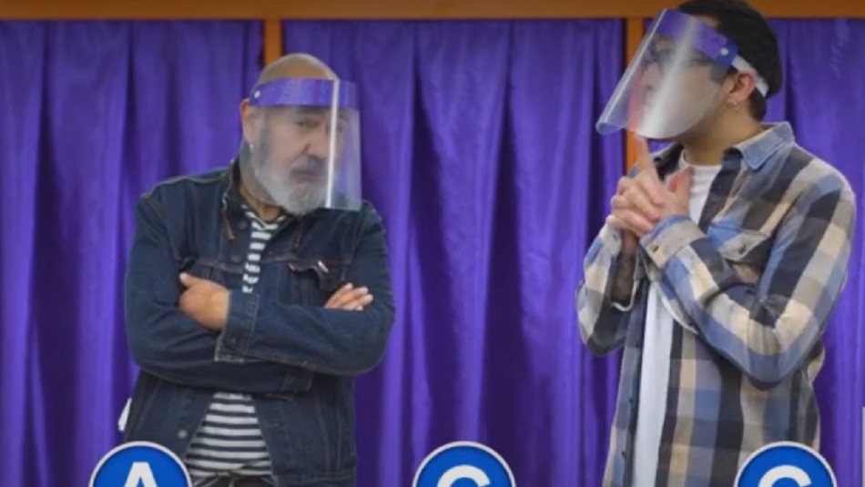 Humoristas Humoristas en campaña por el apruebo.
