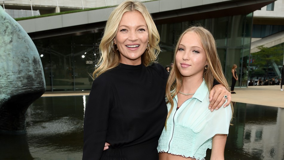 Kate y Lila Moss Sigue los pasos de su madre: La hija de Kate Moss que se abre espacio en el modelaje
