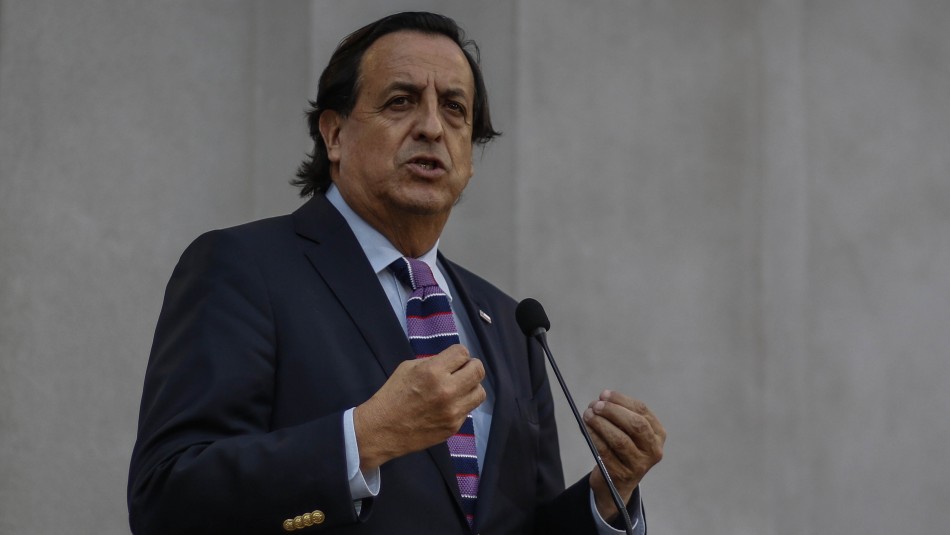 Ministro Víctor Pérez. Ministro Pérez e inscripción para primarias: