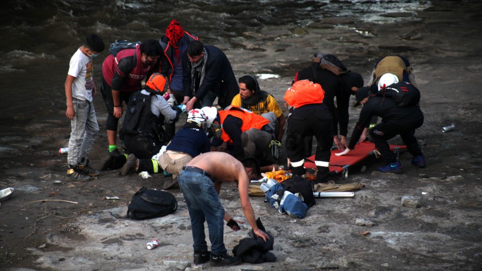 Carabineros descarta participación en caída de joven al río Mapocho Carabineros descarta participación en caída de joven al río Mapocho