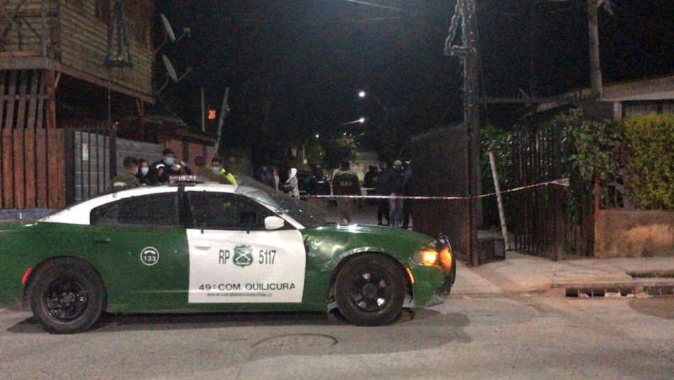 Confuso homicidio en Quilicura: Fallecido usaba indumentaria de la PDI Confuso homicidio en Quilicura: Fallecido usaba indumentaria de la PDI