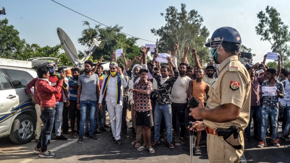Cinco policías suspendidos en el caso de violación en grupo en India Cinco policías suspendidos en el caso de violación en grupo en India