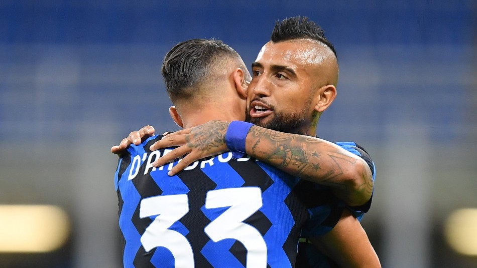 Arturo Vidal. Vidal fue titular y Alexis sumó minutos en empate del Inter frente a la Lazio