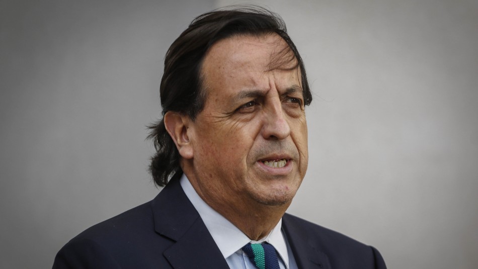 Ministro Víctor Pérez se refiere a caída de joven al Río Mapocho Gobierno: